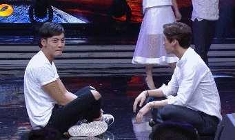 吃瓜娱乐陈伟霆完整版,揭秘明星幕后趣事